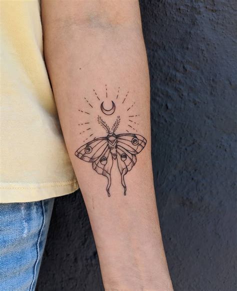 Understanding the Luna Moth Tattoo Meaning: What。